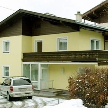 Pepi Pensión Zell am See
